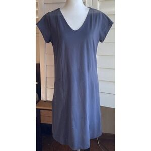 Toad‎ & Co Tech Tomboy Dress Cap Sleeve Women L  Zip Pocket Gray Athletic V Neck